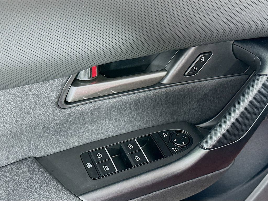 New 2025 MAZDA CX-50 AWD 2.5 S w/ Preferred Package image 23