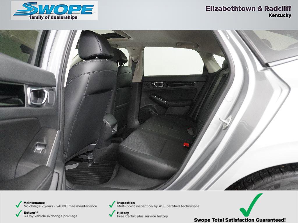 Used 2022 Honda Civic Touring image 11