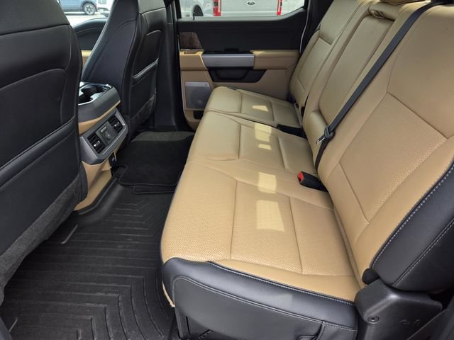 Used 2026 Ford F250 Lariat w/ Chrome Package AWD/4WD image 36