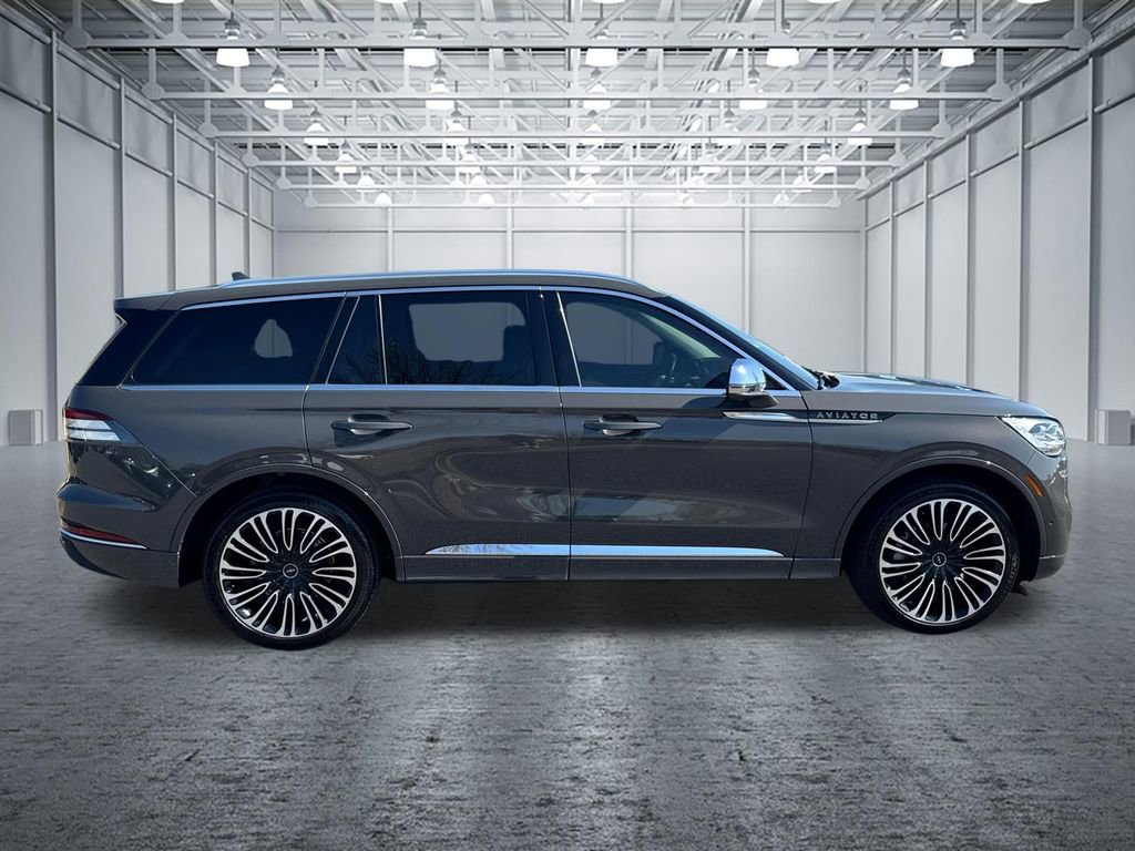 Used 2020 Lincoln Aviator Black Label w/ Dynamic Handling Package image 8