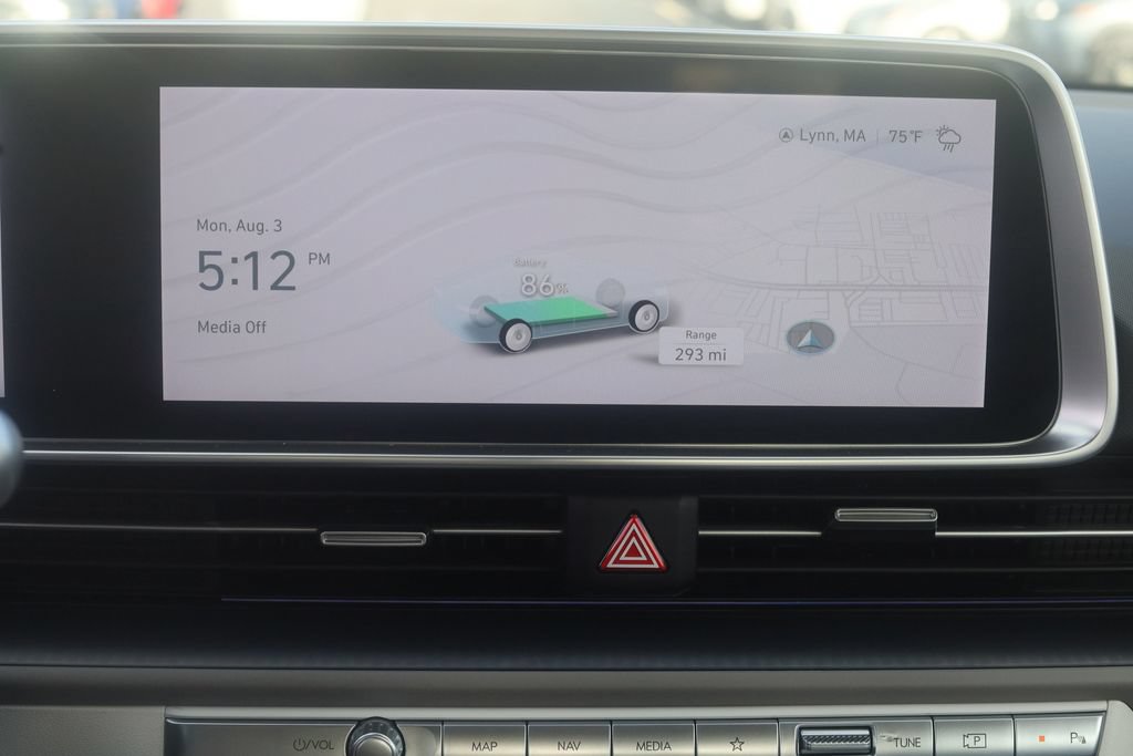 Used 2025 Hyundai Ioniq 6 SEL AWD/4WD image 25