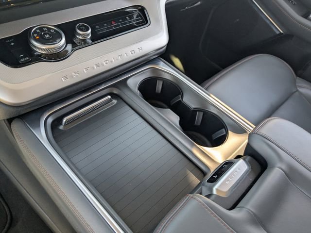 Certified 2025 Ford Expedition Max Active AWD/4WD image 30