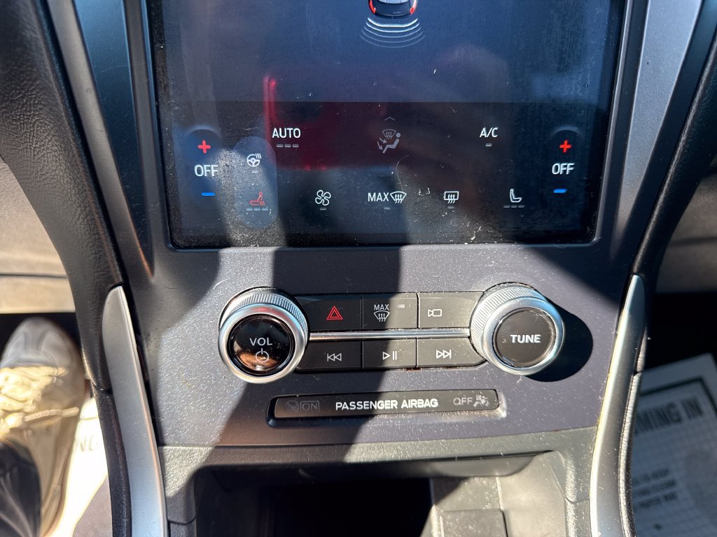 Used 2023 Ford Edge SEL w/ Convenience Package AWD/4WD image 36