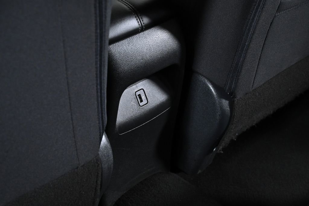 Used 2020 Nissan Sentra SV image 29