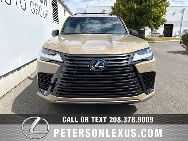 Used 2026 Lexus LX 700h Overtrail w/ Accessory Package (P3) AWD/4WD image 9