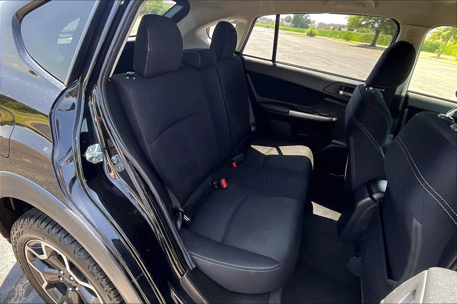 Used 2015 Subaru Crosstrek 2.0i Premium image 16