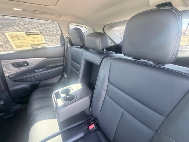 Used 2017 Nissan Murano Platinum w/ Platinum Technology Package AWD/4WD image 29