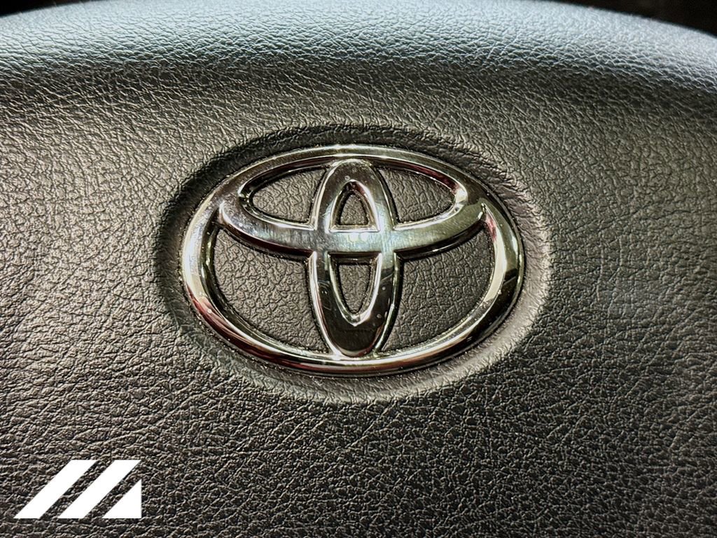 Used 2023 Toyota 4Runner SR5 Premium w/ Moonroof Package image 32