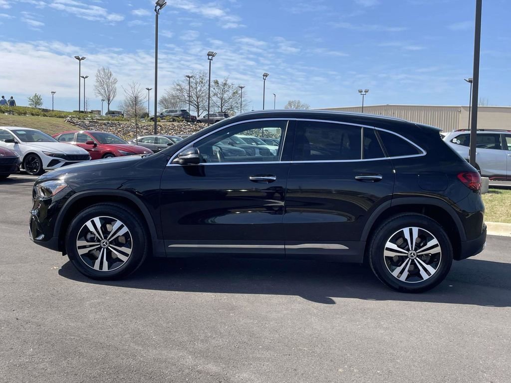 Used 2025 Mercedes-Benz GLA 250 4MATIC image 6