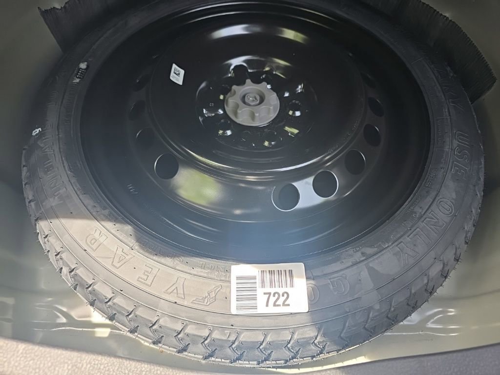 Used 2026 Toyota Camry SE image 38