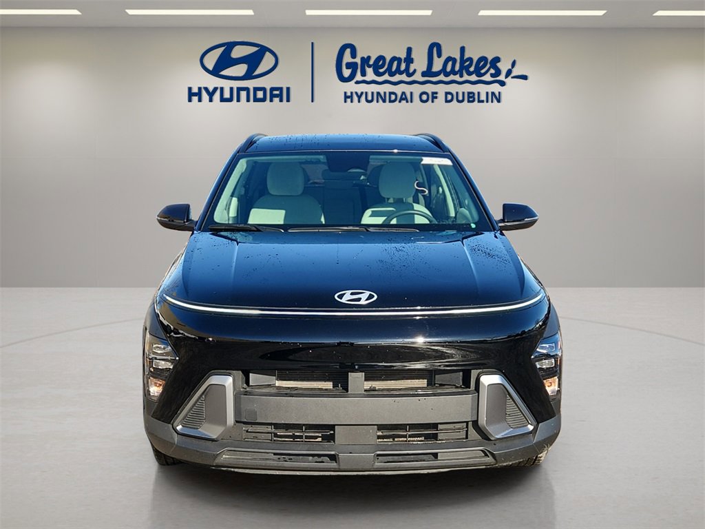 Used 2025 Hyundai Kona SEL image 8