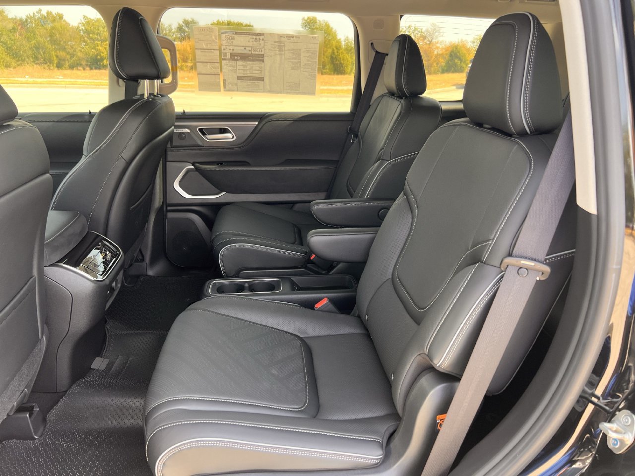 New 2027 INFINITI QX80 Luxe RWD image 27