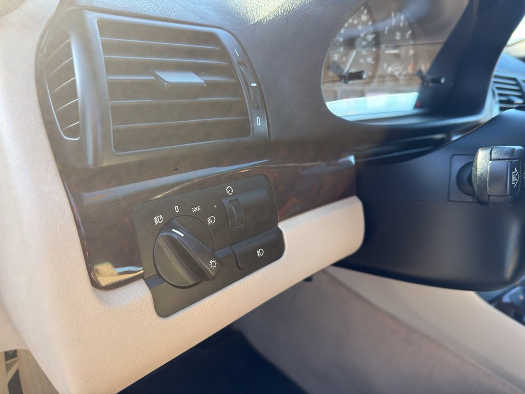 Used 2006 BMW 325Ci Convertible image 14