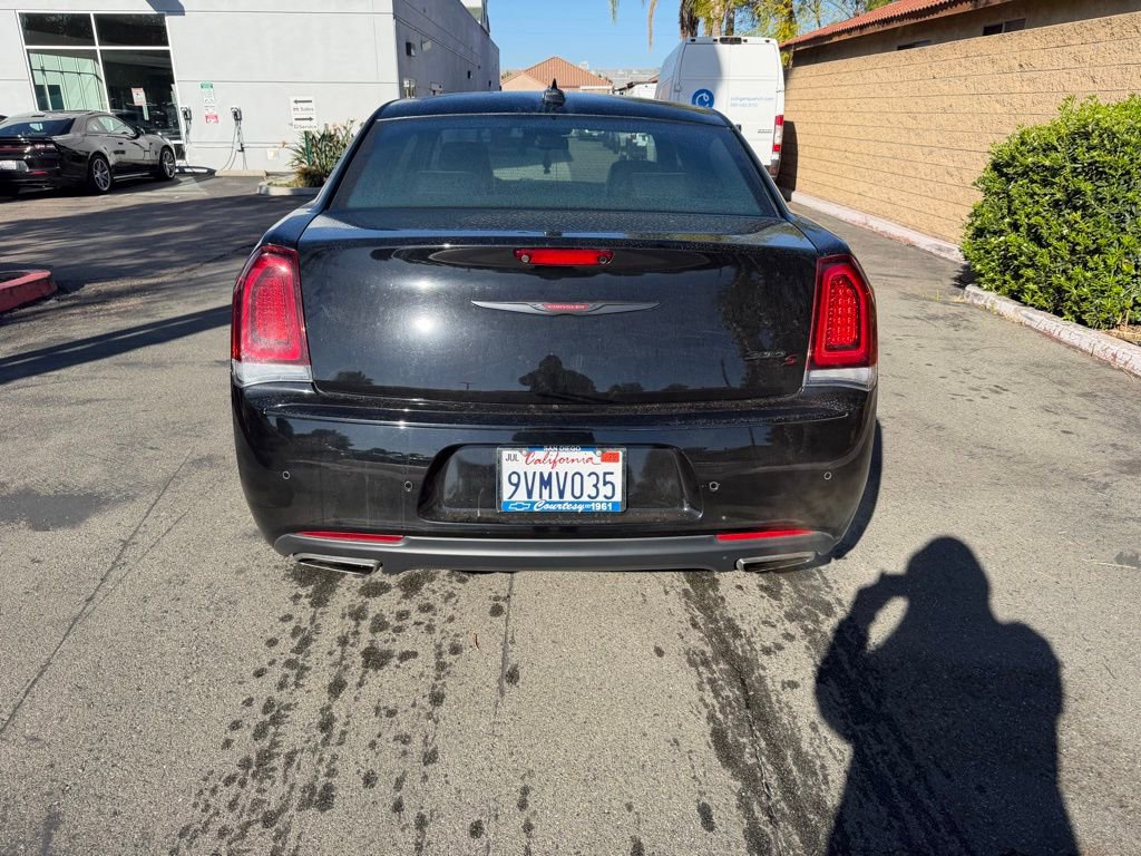 Used 2022 Chrysler 300 S image 6