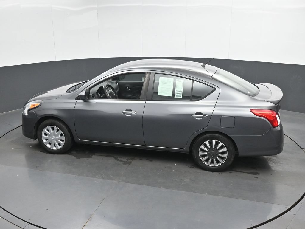 Used 2019 Nissan Versa SV FWD image 38