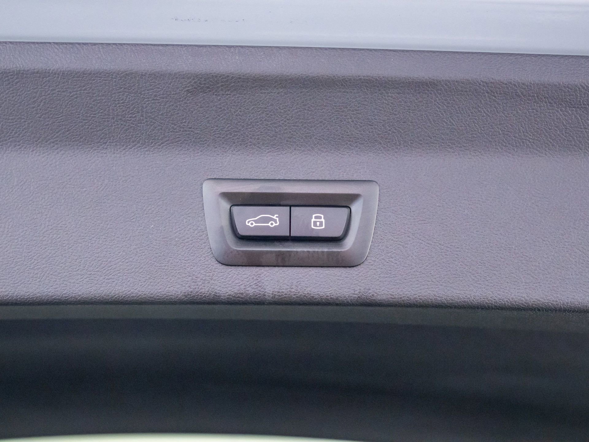 Certified 2024 BMW X3 xDrive30i w/ Premium Package w/ZPA image 32