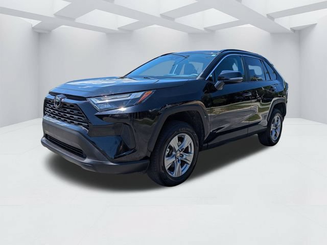 Used 2024 Toyota RAV4 XLE w/ Weather Package AWD/4WD image 10