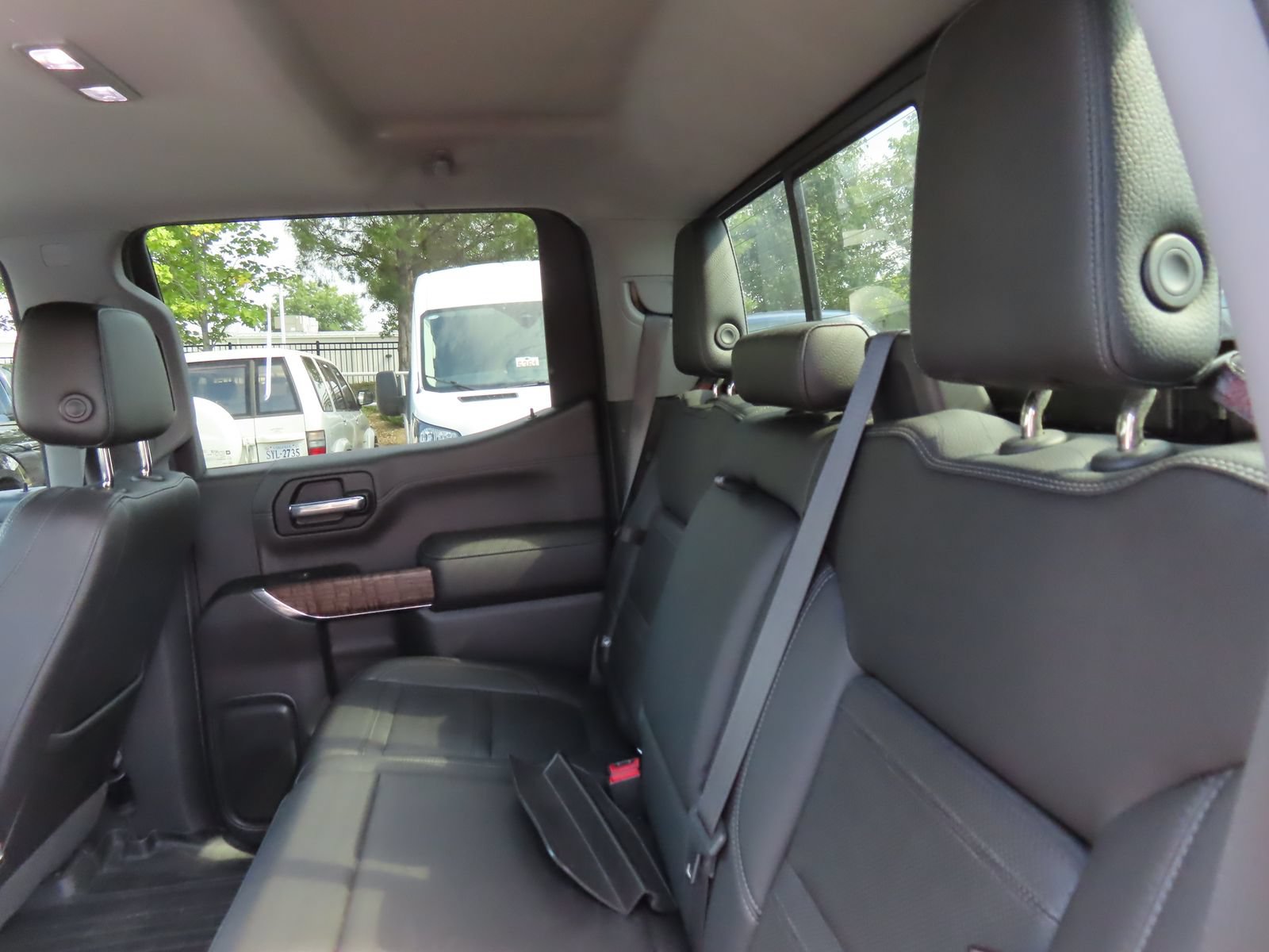 Used 2019 GMC Sierra 1500 Denali w/ Denali Ultimate Package AWD/4WD image 33
