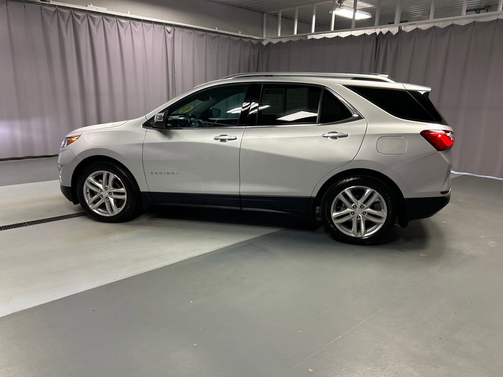 Used 2021 Chevrolet Equinox Premier FWD image 4