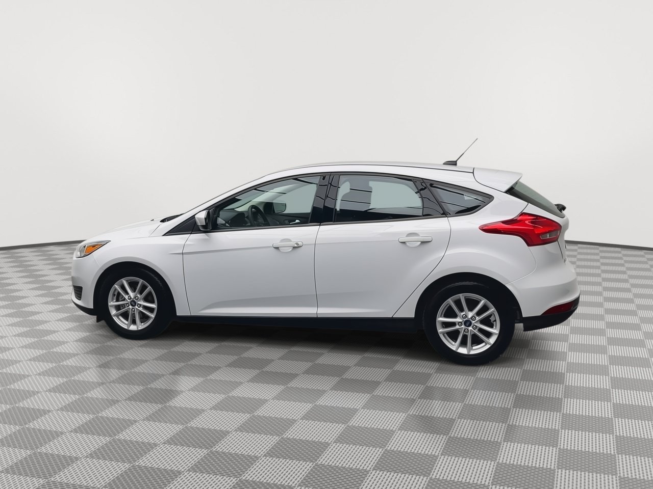 Used 2018 Ford Focus SE FWD image 27