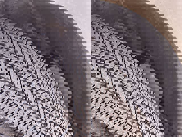 Used 2024 Toyota Highlander XSE FWD image 23