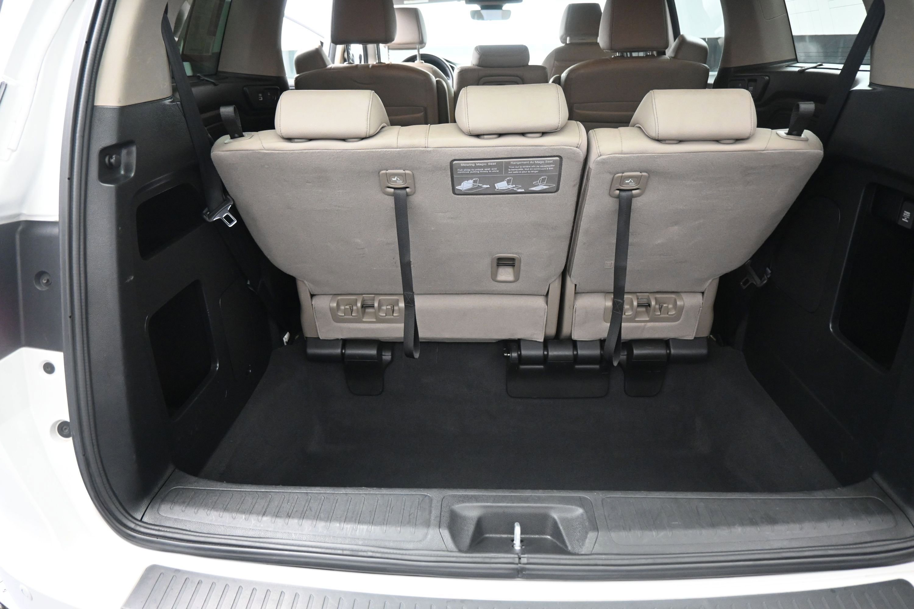 Used 2022 Honda Odyssey Touring image 19