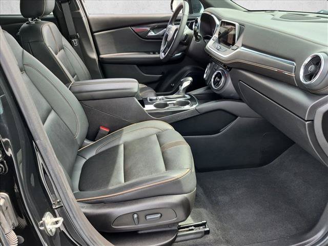 Used 2022 Chevrolet Blazer Premier FWD image 21