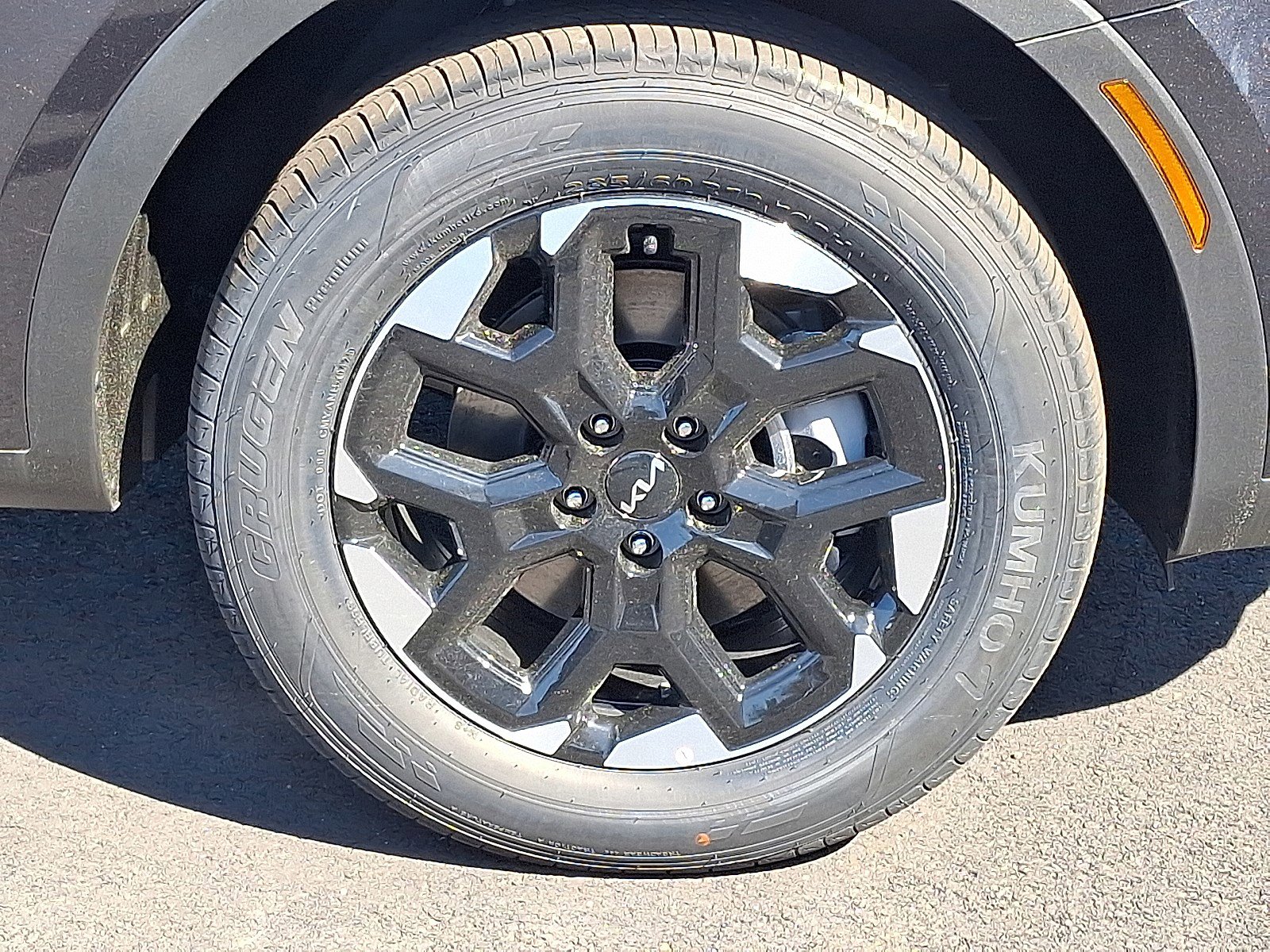 New 2026 Kia Sorento S image 9