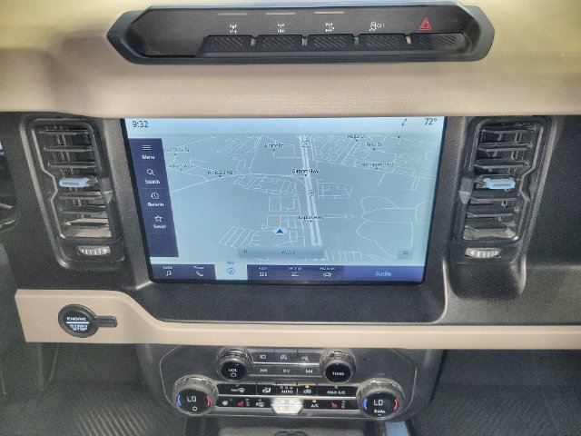 Used 2023 Ford Bronco Wildtrak AWD/4WD image 18