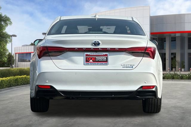 Certified 2021 Toyota Avalon Limited w/ Advanced Safety Package image 6