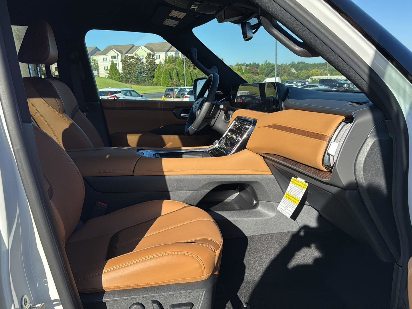 New 2026 Nissan Armada SL image 10