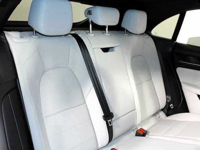 New 2025 Porsche Macan 4S Electric image 26