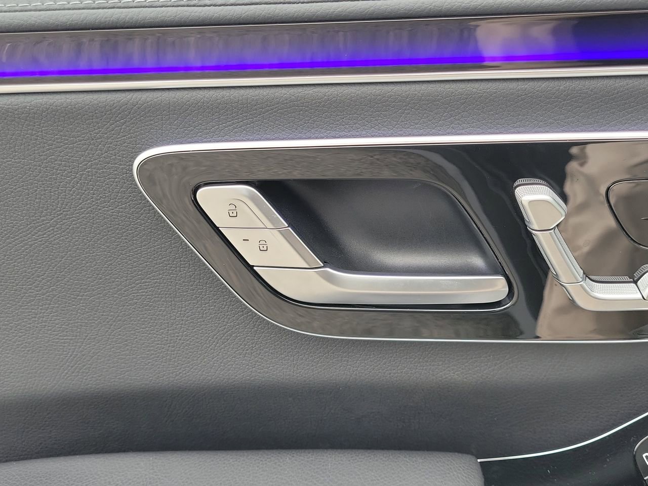 Used 2022 Mercedes-Benz S 500 4MATIC image 27