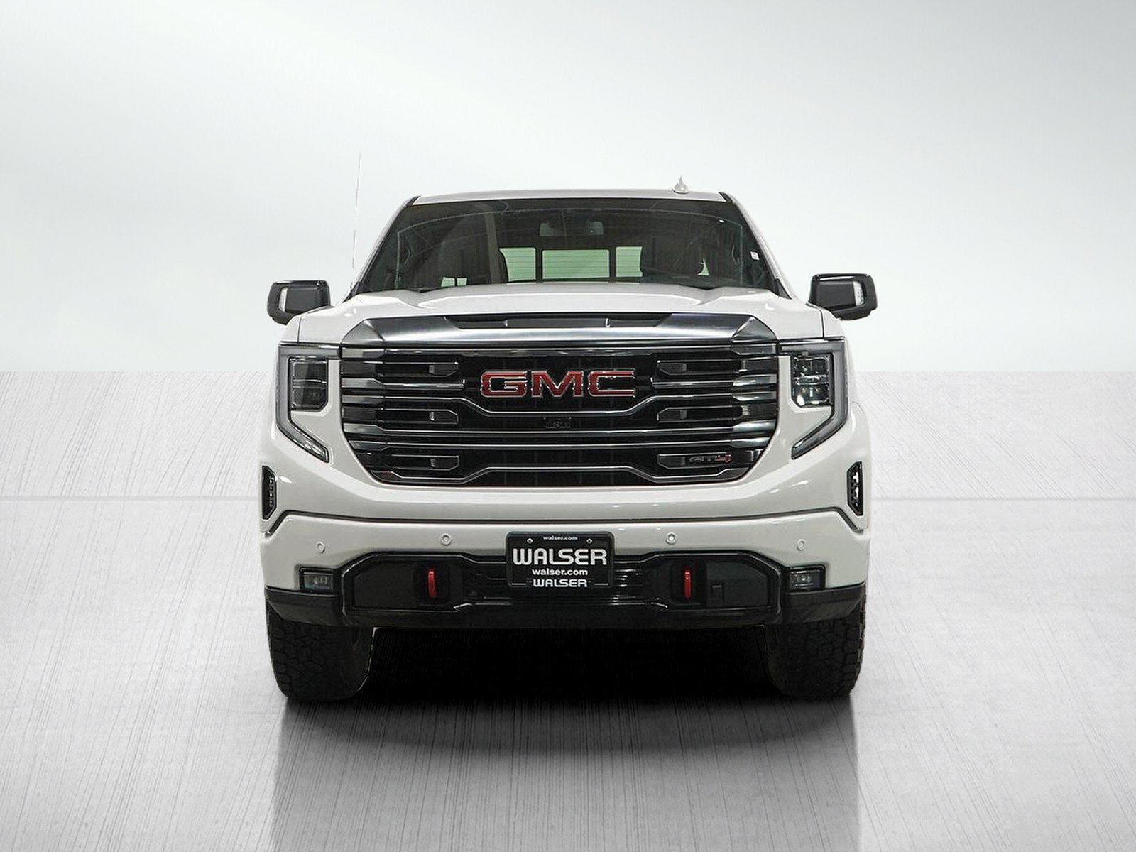Used 2024 GMC Sierra 1500 AT4 w/ AT4 Preferred Package AWD/4WD image 8
