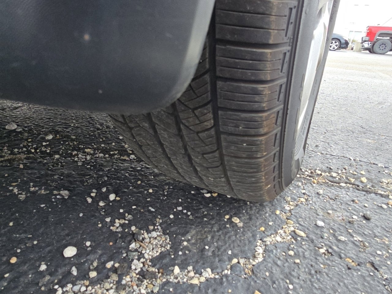 Used 2023 Honda HR-V LX image 17