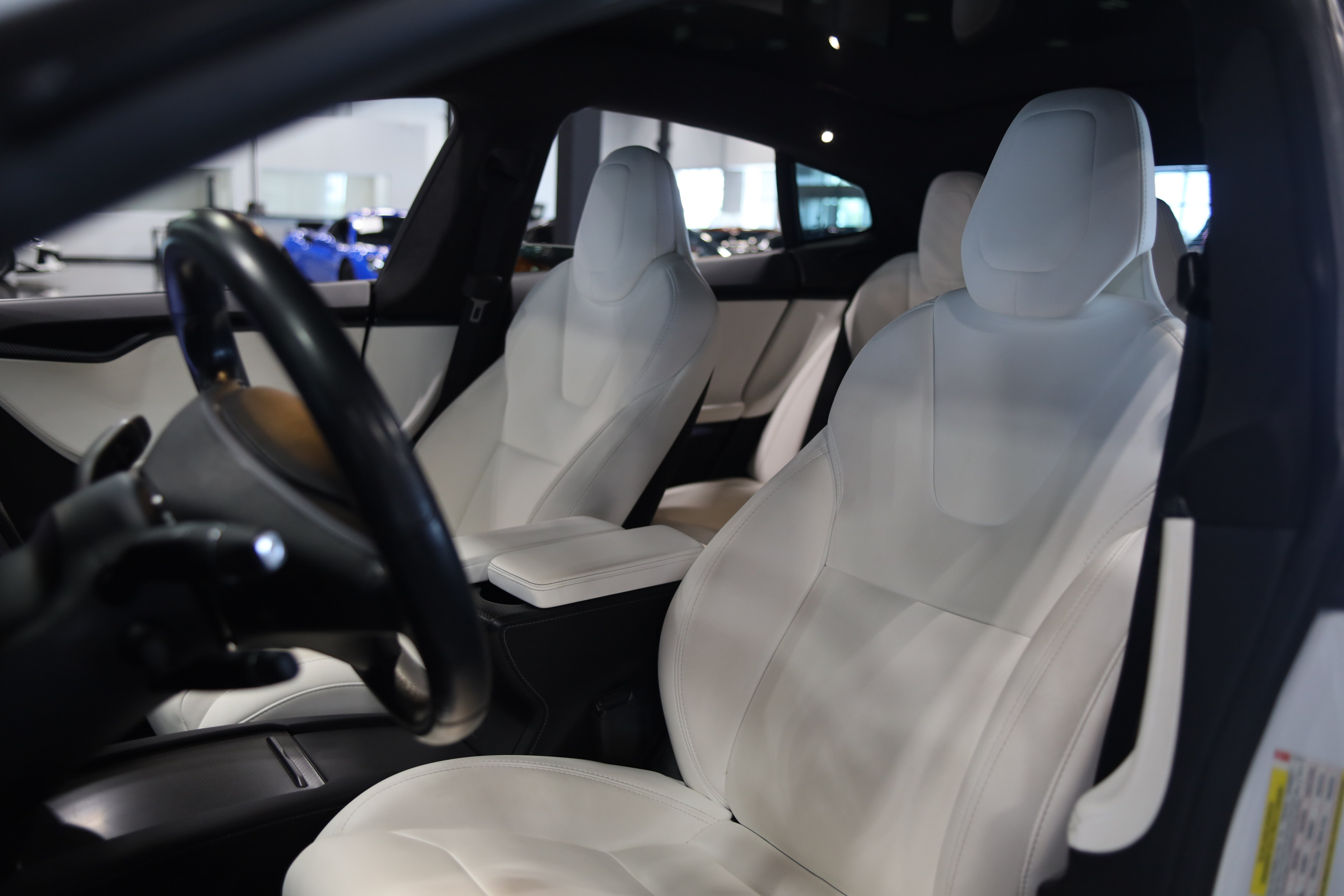 Used 2019 Tesla Model S Long Range AWD/4WD image 17
