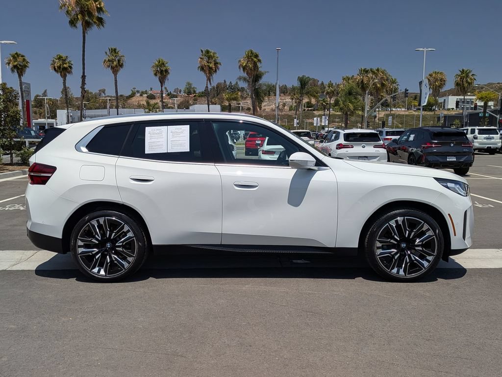 Certified 2025 BMW X3 xDrive30i w/ M Sport Package AWD/4WD image 3