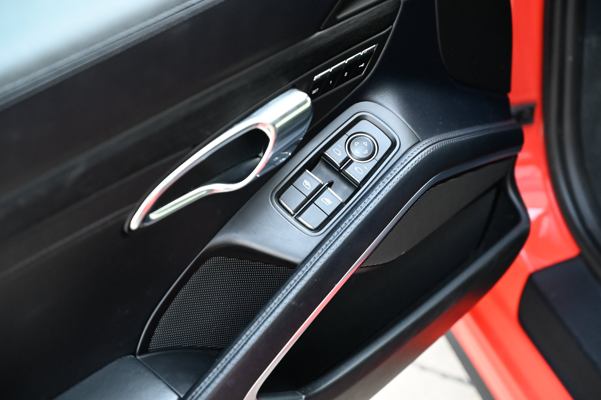 Used 2016 Porsche 911 Carrera GTS RWD image 22