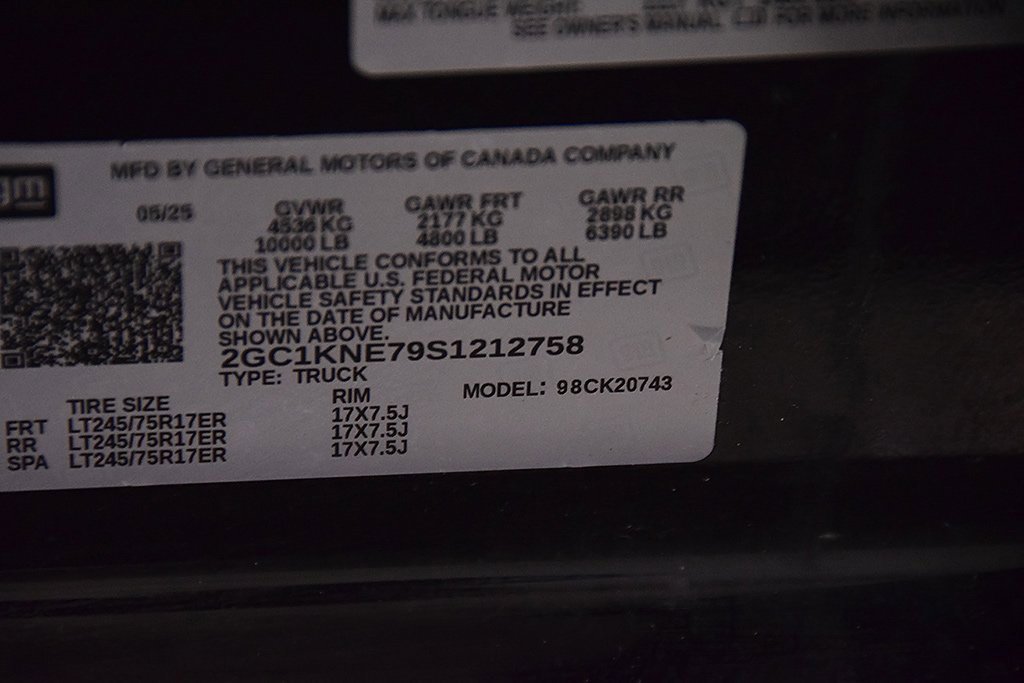 Used 2025 Chevrolet Silverado 2500 LT w/ Convenience Package image 15