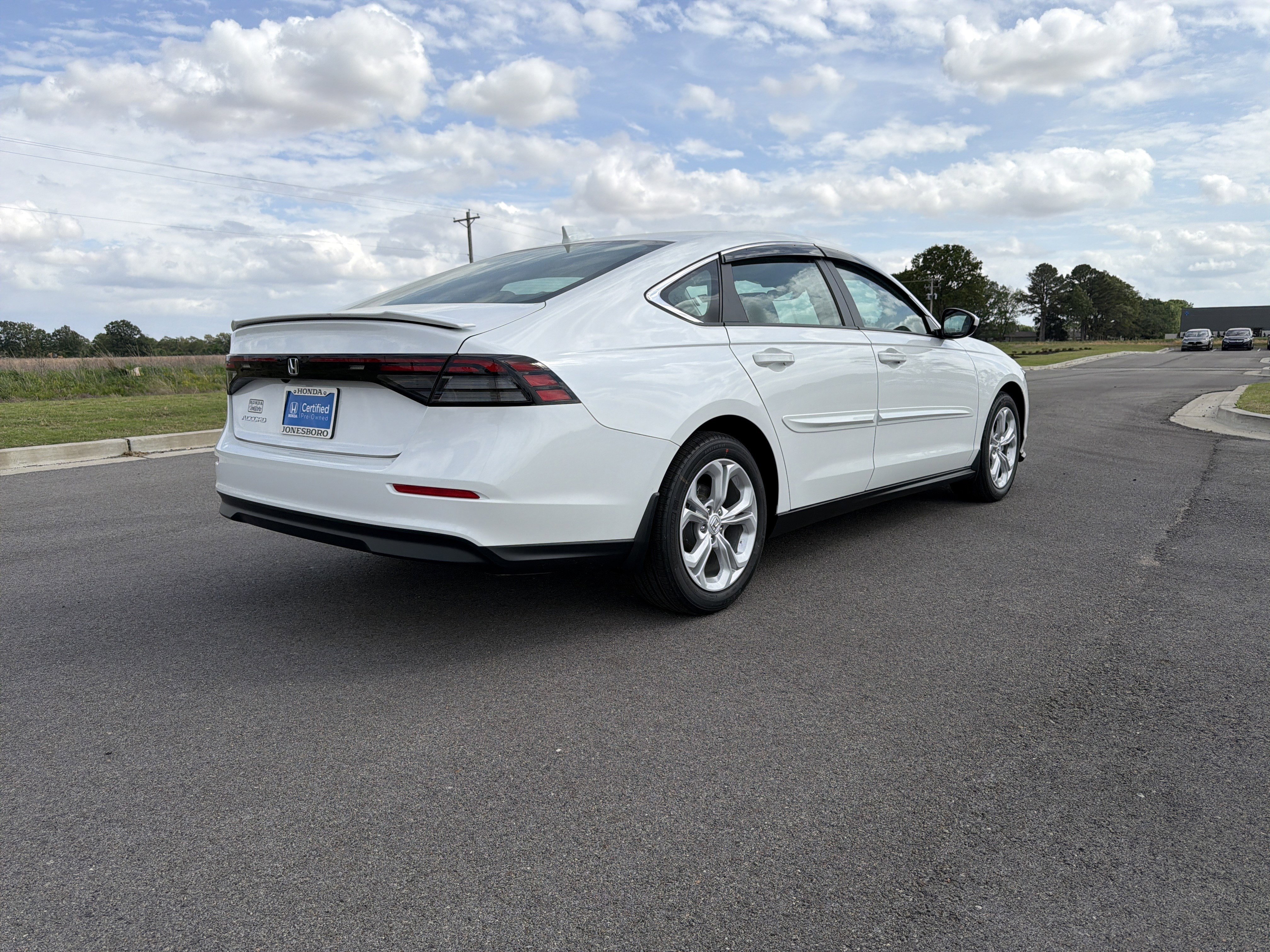 Certified 2025 Honda Accord LX image 5