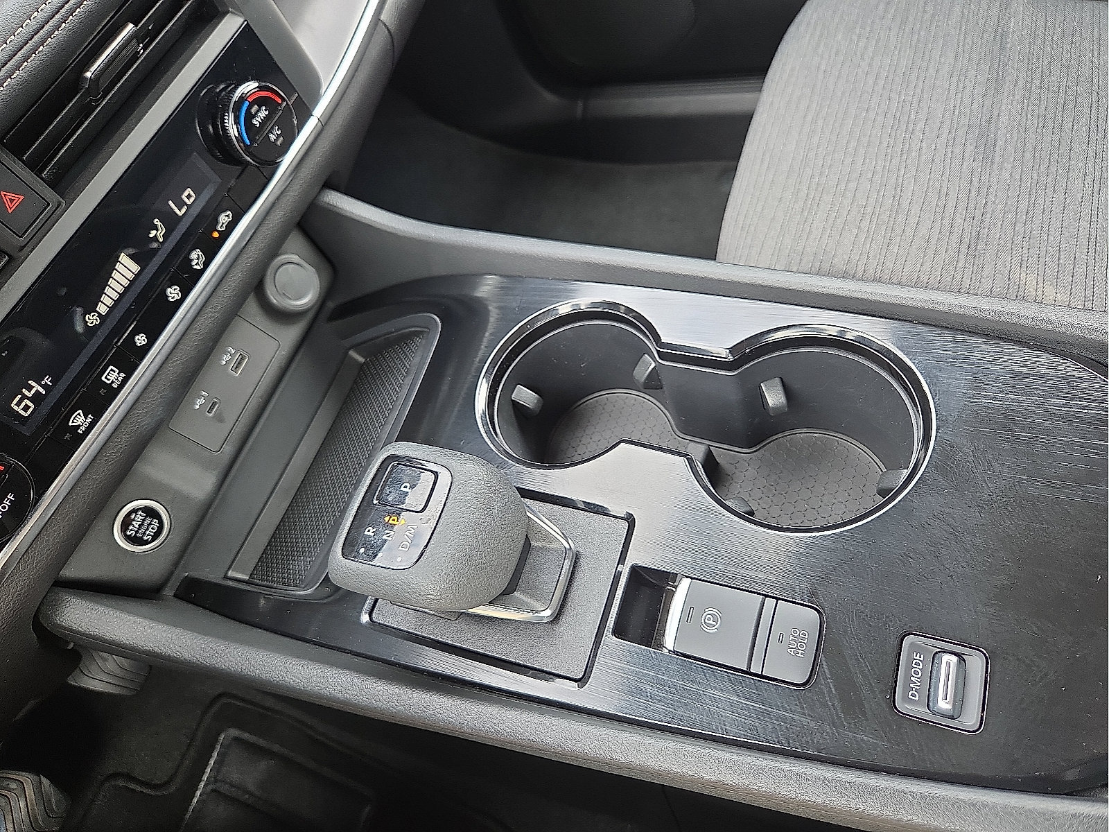 Used 2023 Nissan Rogue SV FWD image 25