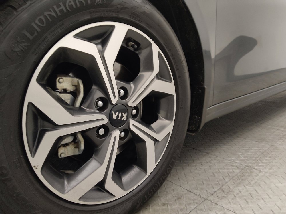 Used 2020 Kia Forte LXS image 31