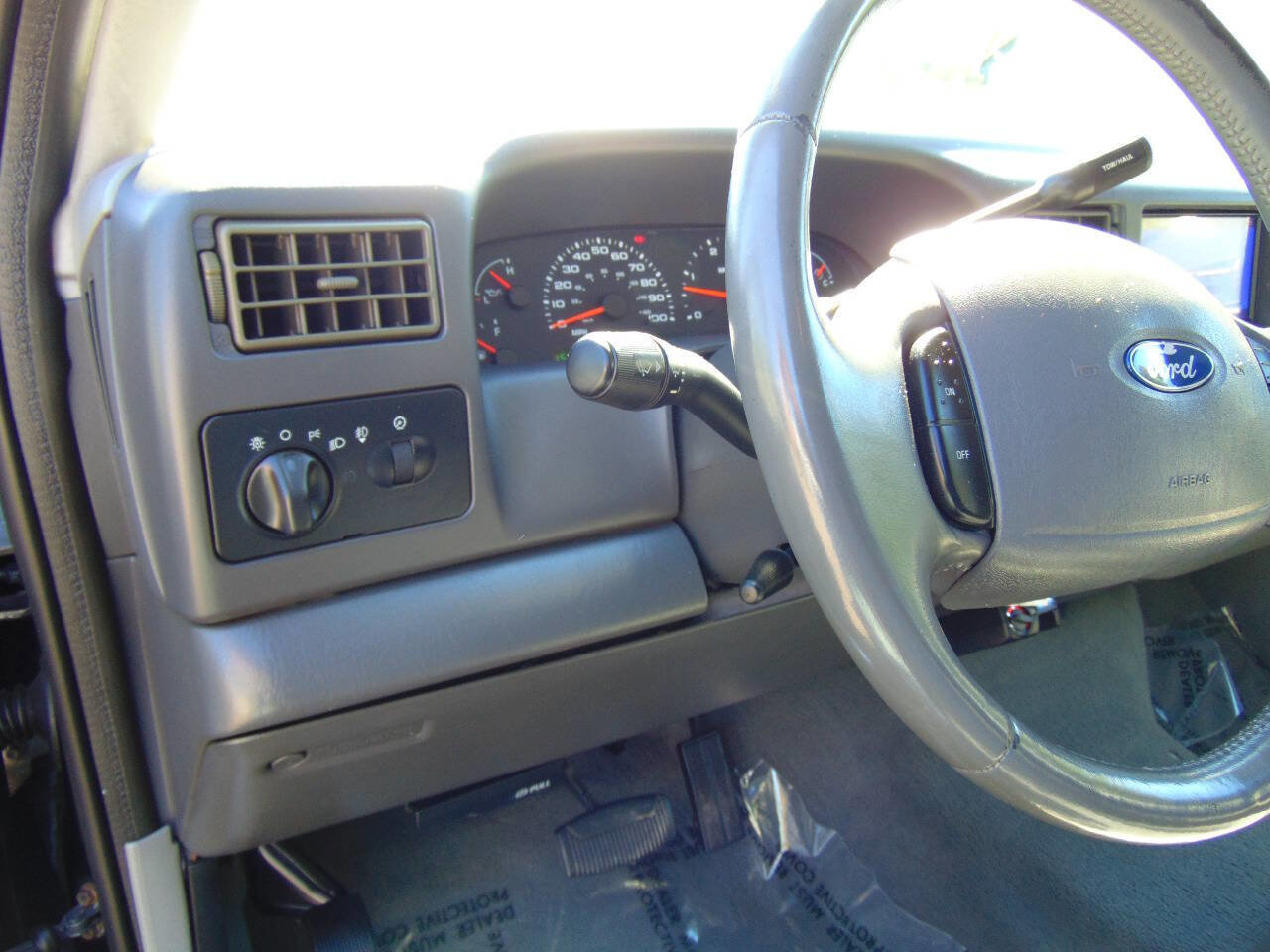 Used 2003 Ford F250 Lariat image 18
