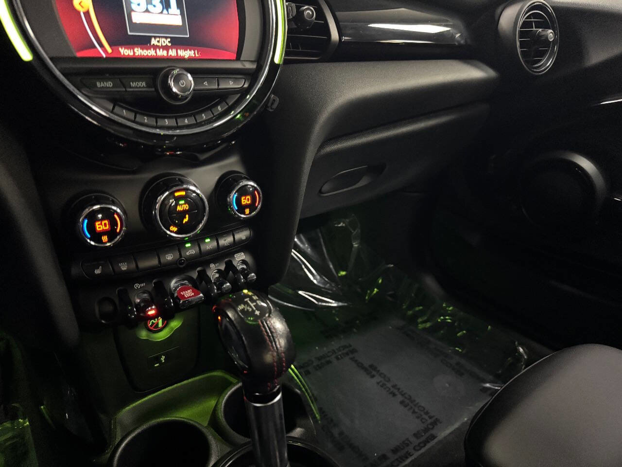 Used 2019 MINI Cooper S w/ Signature Upholstery Package image 26