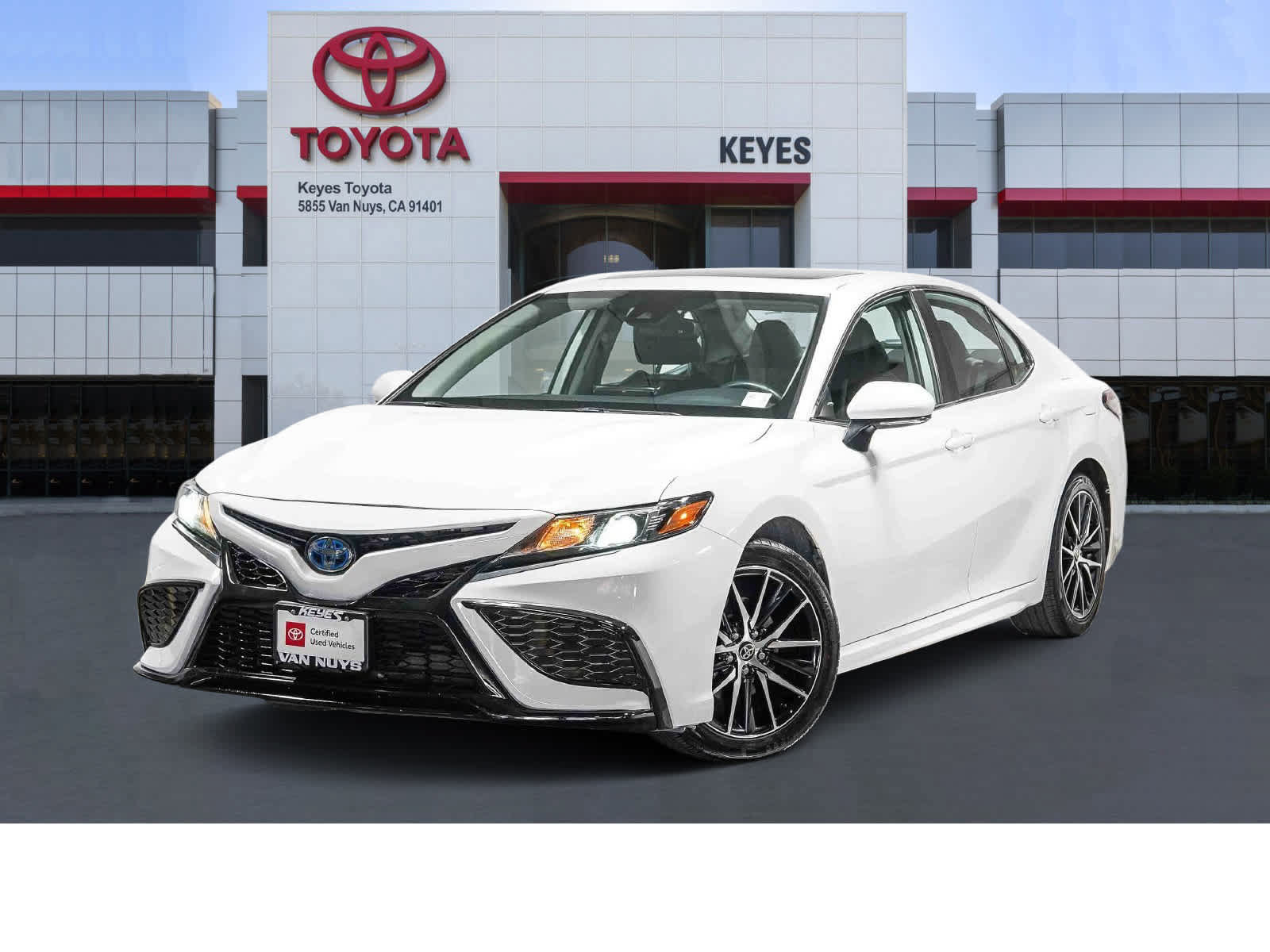 Certified 2023 Toyota Camry SE w/ Audio Upgrade Package FWD image 1