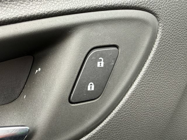 Used 2023 Buick Encore GX Preferred w/ Cold Weather Comfort Package FWD image 12