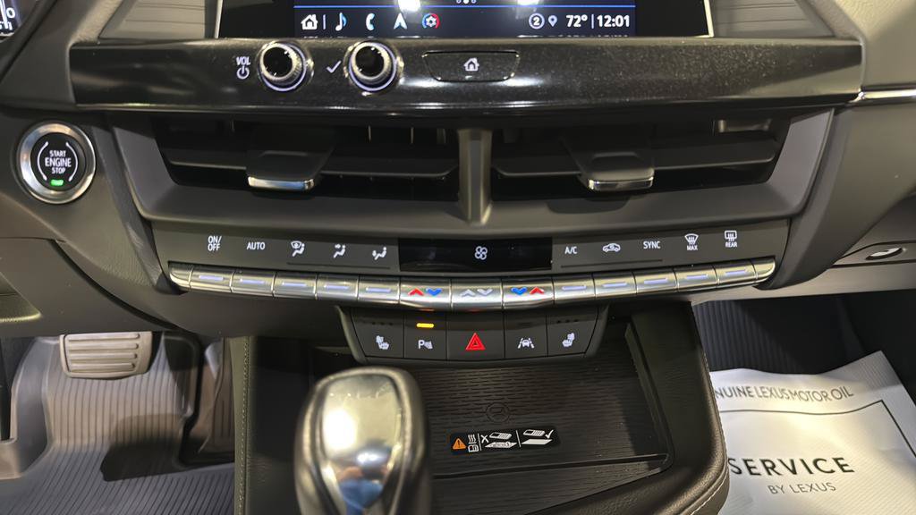 Used 2023 Cadillac CT4 Luxury w/ Sun And Sound Package AWD/4WD image 24