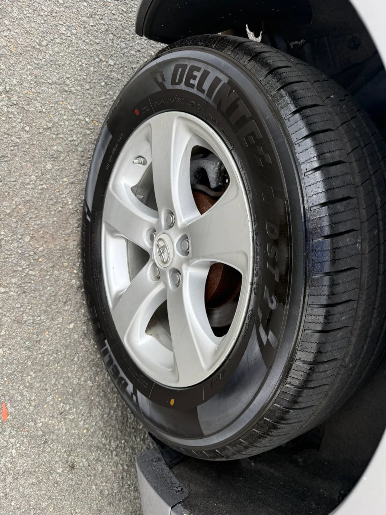 Used 2012 Toyota Sienna LE FWD image 34
