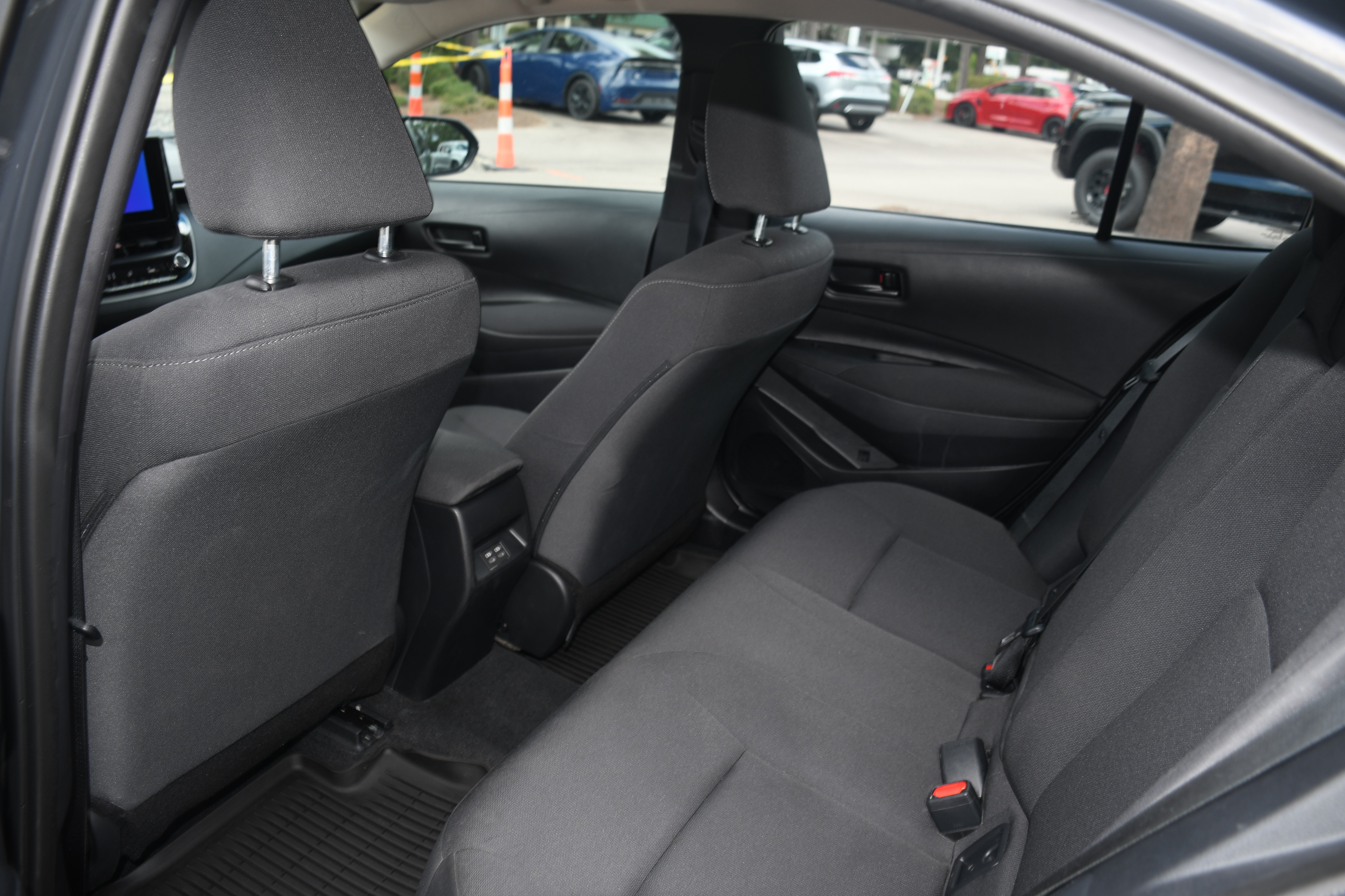 Certified 2025 Toyota Corolla LE w/ Convenience Package FWD image 14