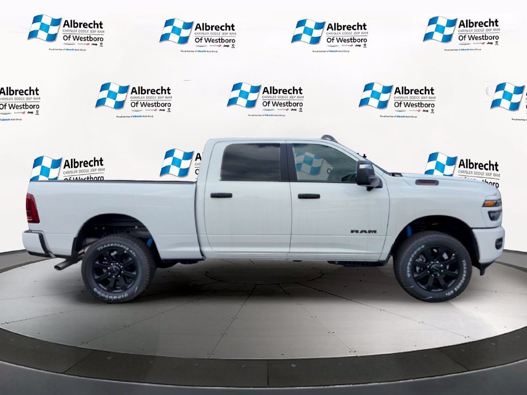 New 2026 RAM 2500 Big Horn AWD/4WD image 6